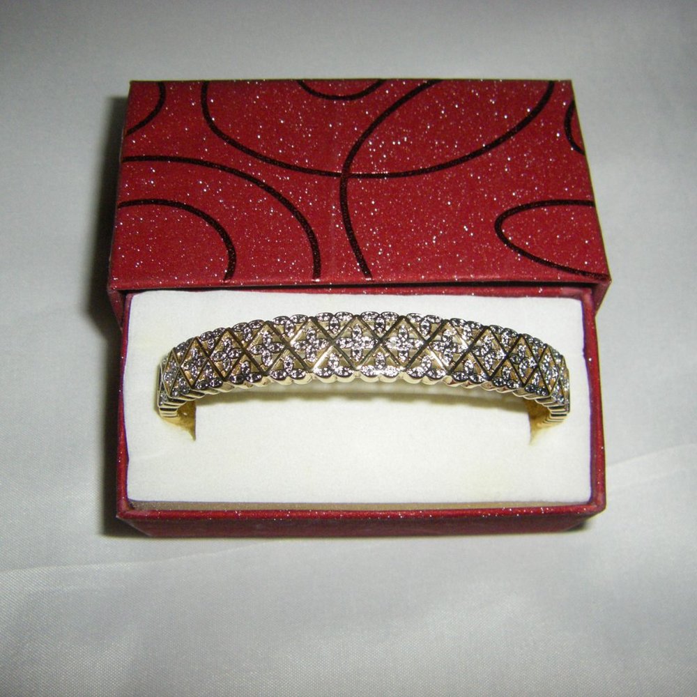 Cuff Bracelet 18kt Gold Over Brass Genuine Crystal Accent Boxed Gift